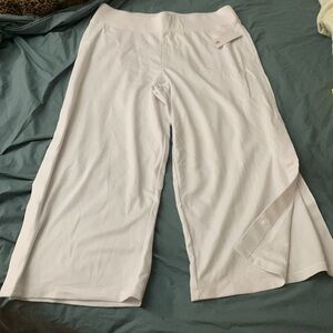 NWT Peach Brand Santiago Culottes